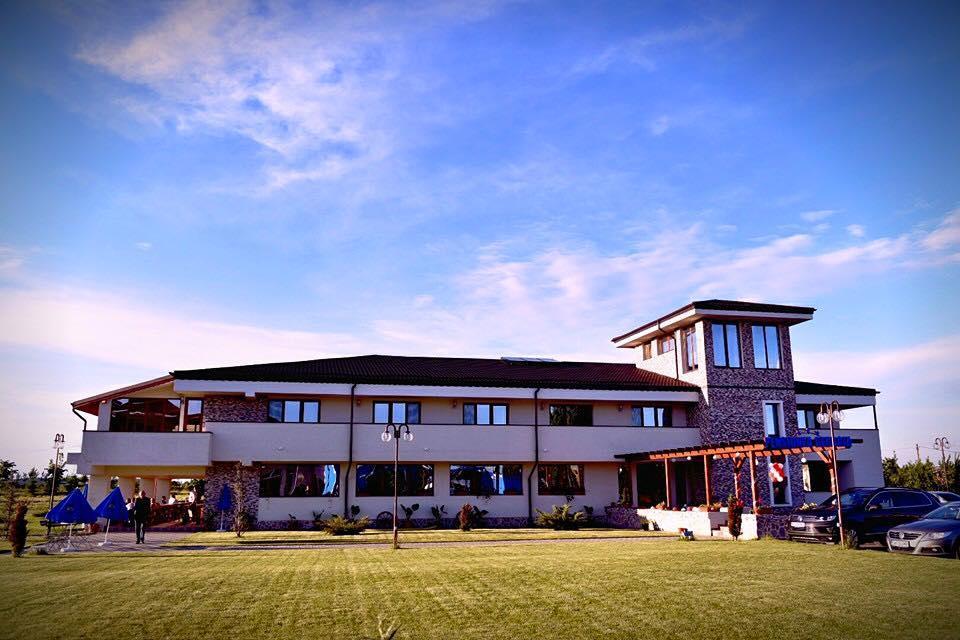 Pensiunea Georgia Lunguletu Exterior foto